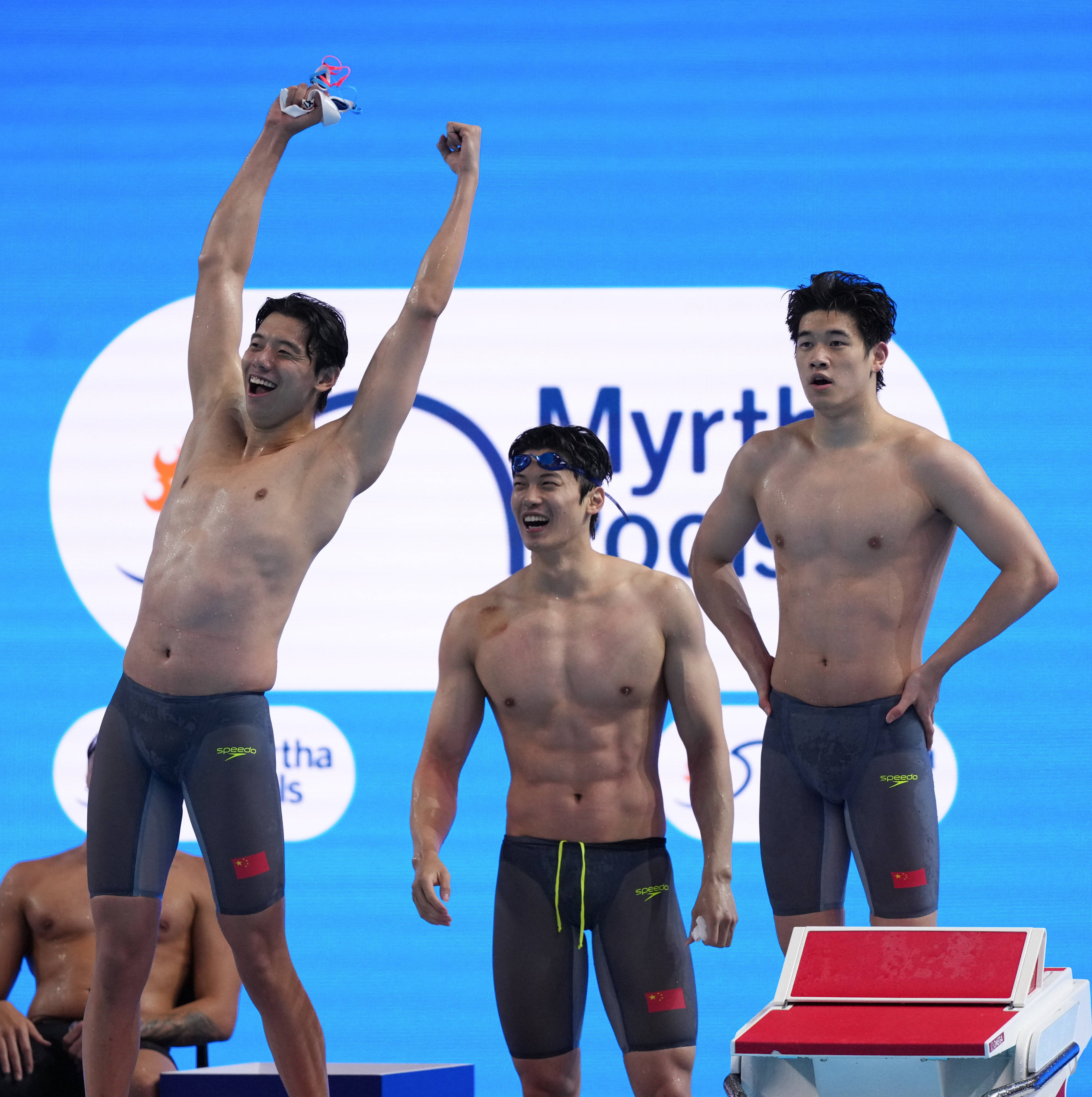 游泳世锦赛丨男子4X200米自由泳接力决赛赛况