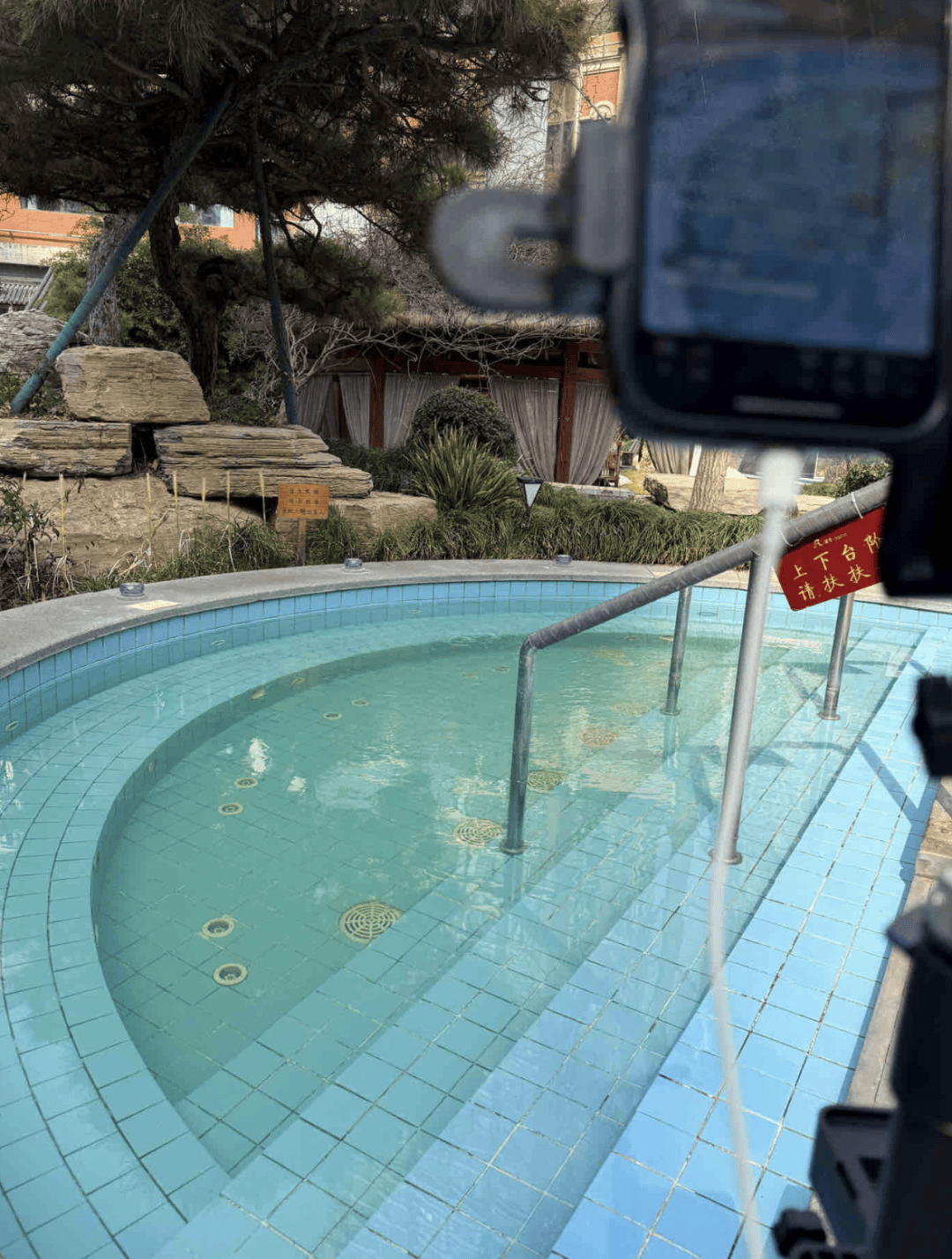 “室友天天在宿舍直播”,这届大学生的隐私无处可藏